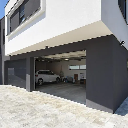 Modern With Large Covered Terrace *