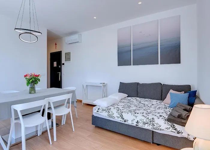 In Croatia Near Adriatic Coast 아파트 *